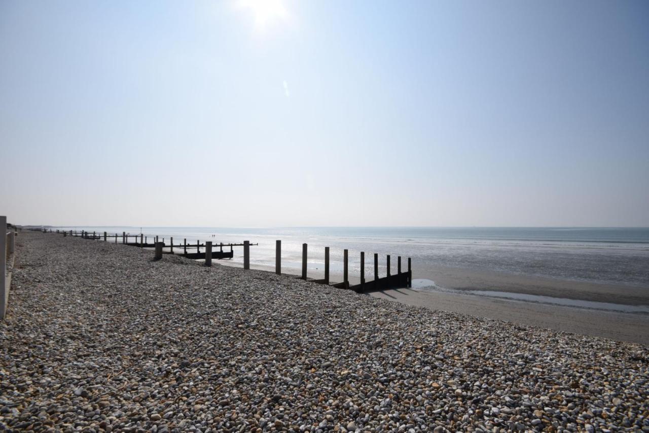 Candy Corner, West Wittering Exterior photo